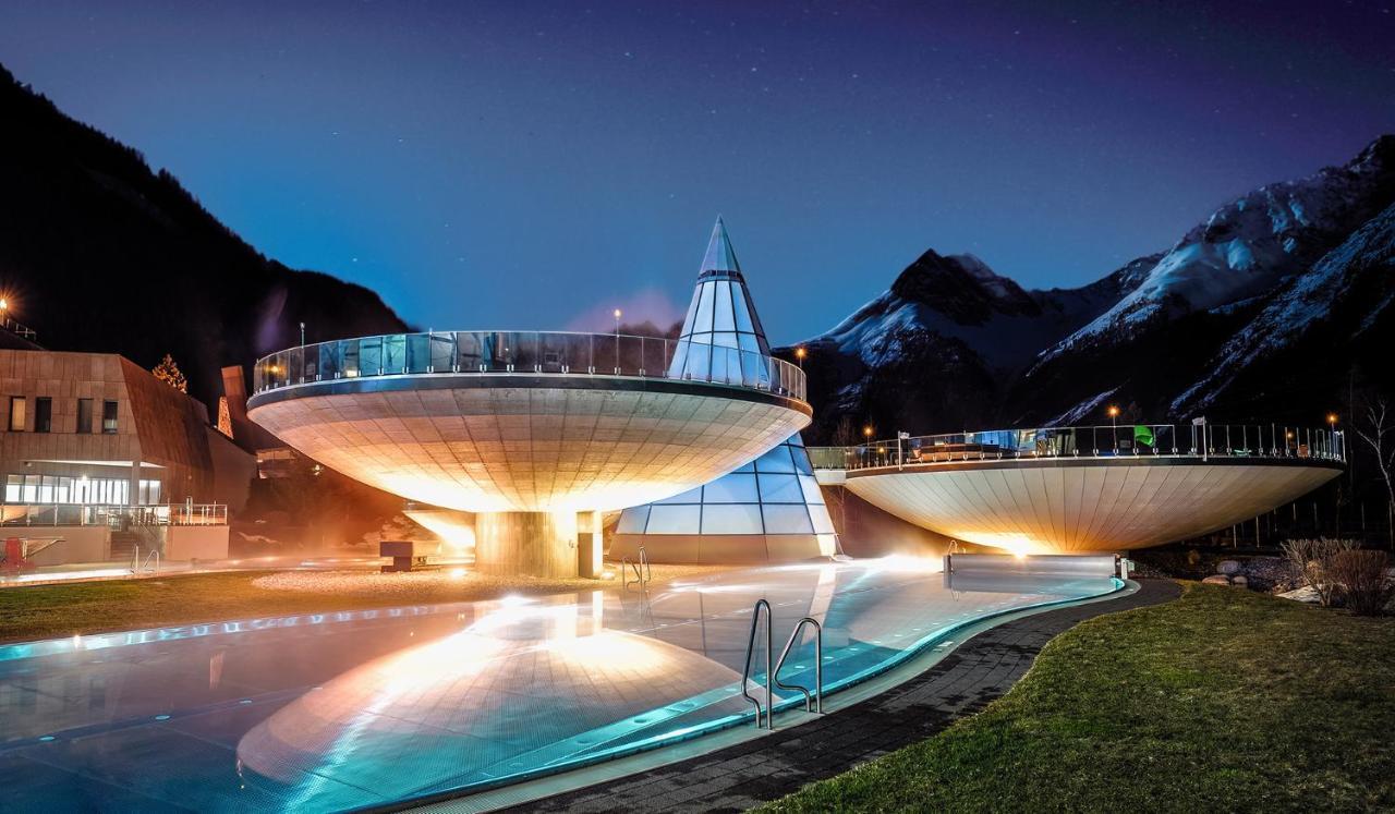 Aqua Dome 4 Sterne Superior Hotel & Tirol Therme Ленгенфельд Екстер'єр фото